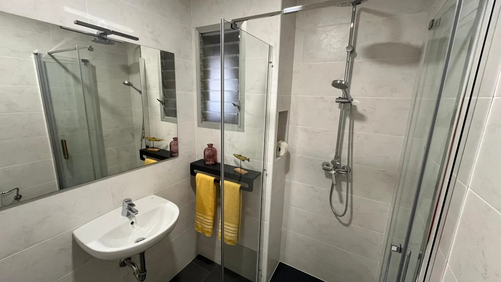 Moderno Apartamento Vacacional Deltebre Apartment